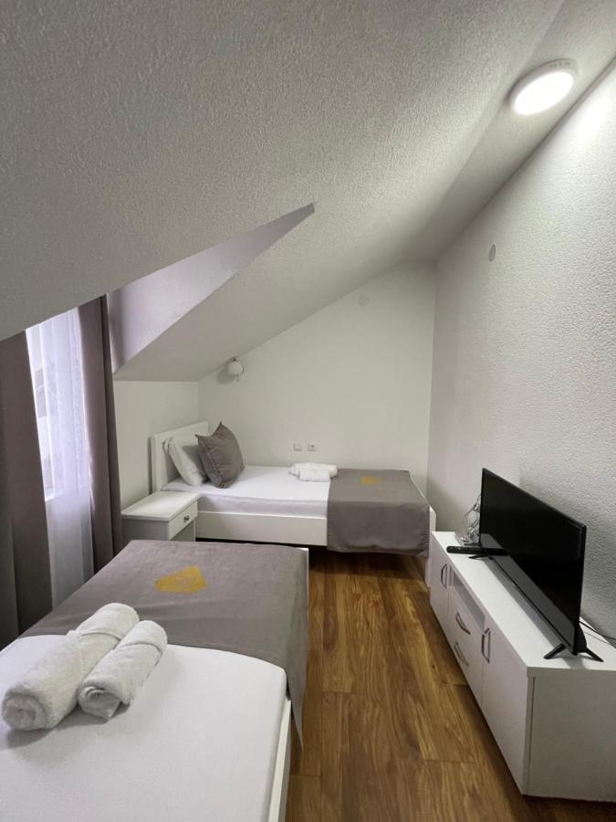 Hotel5E Plav Exteriér fotografie